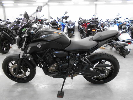 2018 Yamaha MT-07 (FZ-07), чёрный, 710000 рублей, вид 5