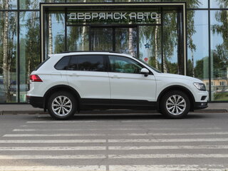 2019 Volkswagen Tiguan II, белый, 2630000 рублей, вид 4