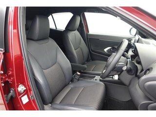 2023 Toyota Yaris Cross I, красный, 1550000 рублей, вид 5