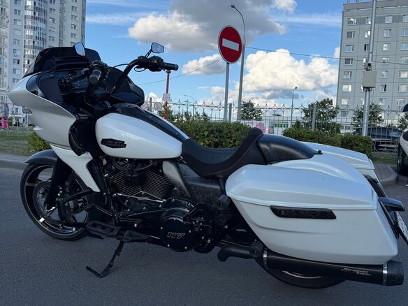 2023 Harley-Davidson Road Glide, белый, 2790000 рублей - вид 11