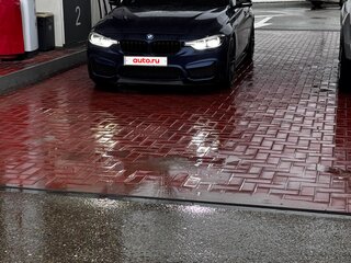 2017 BMW 3 серии 320i VI (F3x) Рестайлинг, синий, 2200000 рублей, вид 3