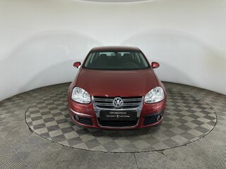 2010 Volkswagen Jetta V, красный, 450000 рублей, вид 2