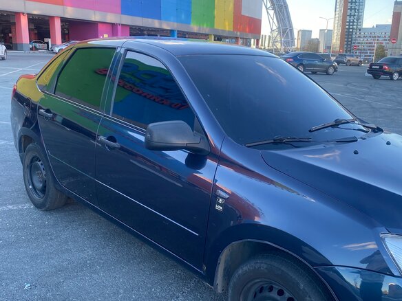 2011 Lada (ВАЗ) Granta I, синий, 230000 рублей - вид 4