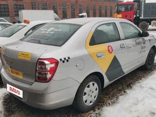 2022 Chevrolet Cobalt II Рестайлинг, серебристый, 484785 рублей, вид 1