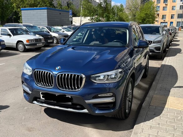2019 BMW X3 20i xDrive III (G01), синий, 3590000 рублей