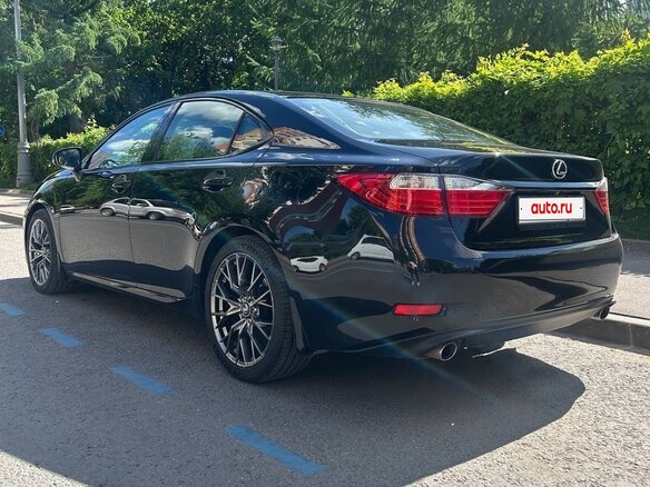 2014 Lexus ES 350 VI, чёрный, 2790000 рублей - вид 1