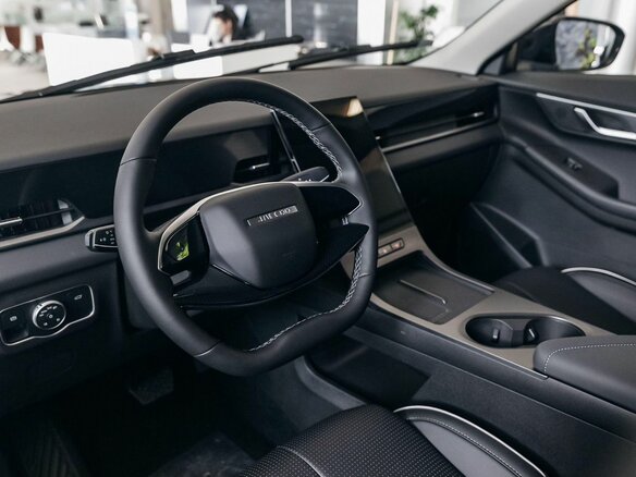 2026 Jaecoo J6, серый - вид 13