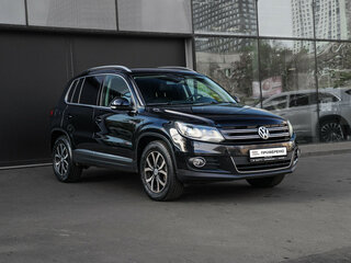 2014 Volkswagen Tiguan I Рестайлинг, чёрный, 1400000 рублей, вид 3