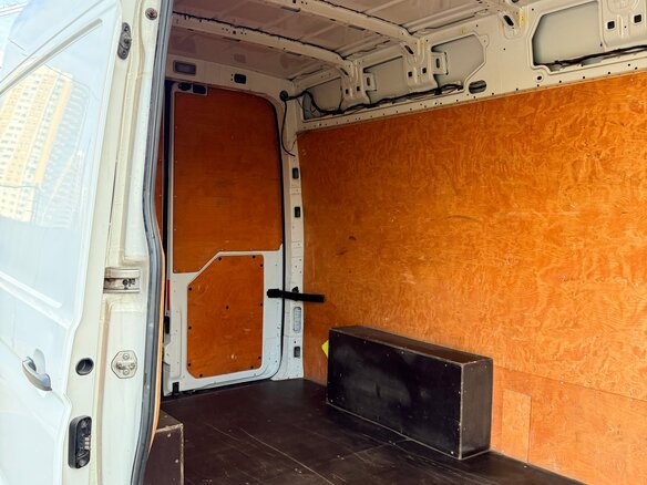 2017 Volkswagen Crafter, белый, 3450000 рублей - вид 11