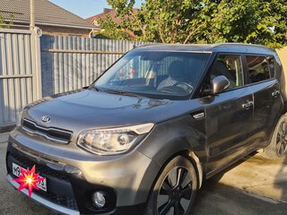 2018 Kia Soul II Рестайлинг, серебристый, 1700000 рублей, вид 2