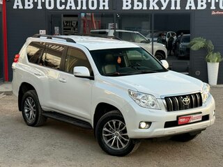 2013 Toyota Land Cruiser Prado 150 Series, белый, 2490000 рублей, вид 1