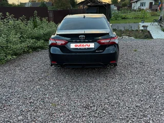 2023 Toyota Camry VIII (XV70) Рестайлинг, чёрный, 4550000 рублей, вид 3