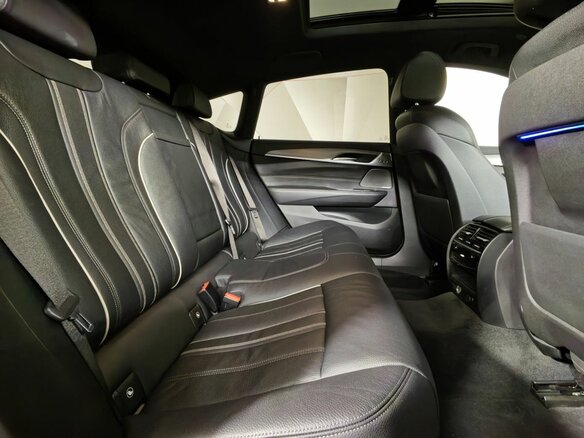 2019 BMW 6 серии Gran Turismo 620d xDrive IV (G32), красный, 4250000 рублей - вид 13