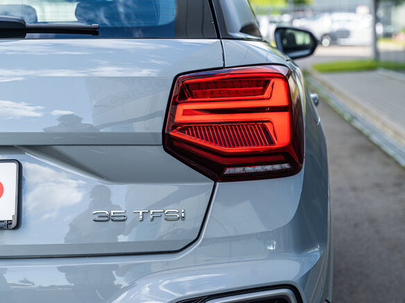 2026 Audi Q2 L 35 TFSI I Рестайлинг, серый, 3990000 рублей - вид 24