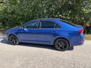 2020 Skoda Rapid II, синий, 1700000 рублей, вид 3