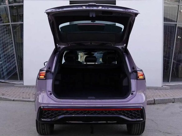 2026 Volkswagen Tiguan L Pro III (China Market), фиолетовый, 4950000 рублей - вид 5