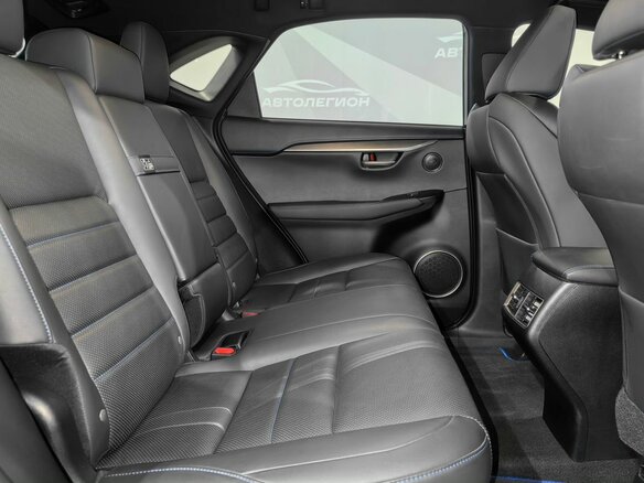 2020 Lexus NX 300h I Рестайлинг, чёрный, 4250000 рублей - вид 17