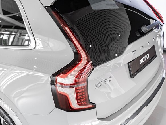2026 Volvo XC90 B5 II Рестайлинг 2, серый, 13500000 рублей - вид 16