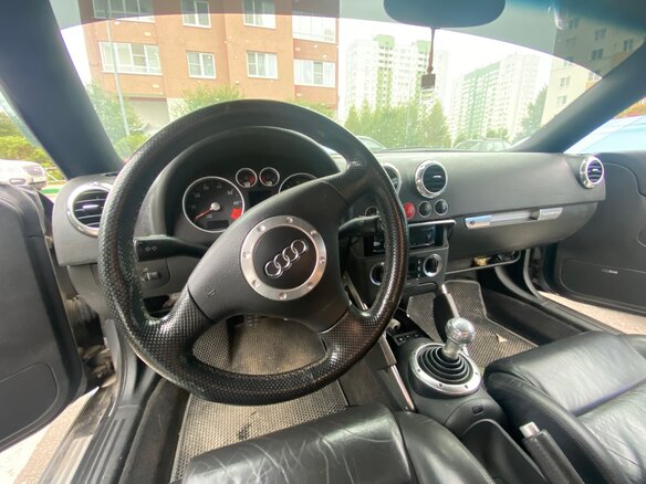 2003 Audi TT I (8N) Рестайлинг, серый, 950000 рублей - вид 9