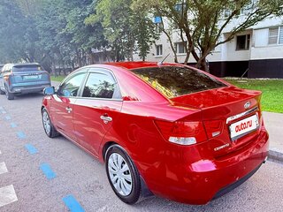 2011 Kia Cerato II, красный, 850000 рублей, вид 3