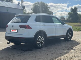 2018 Volkswagen Tiguan II, белый, 1990000 рублей, вид 5