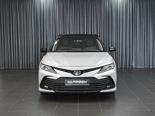 2022 Toyota Camry VIII (XV70) Рестайлинг, белый, 3244000 рублей, вид 3