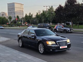 2012 Chrysler 300C II, синий, 2190000 рублей, вид 3
