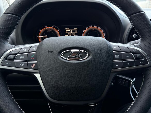 2026 Lada (ВАЗ) Iskra, серый, 1717000 рублей - вид 17