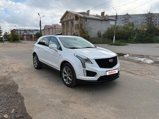 2019 Cadillac XT5 I Рестайлинг, белый, 2930000 рублей, вид 2