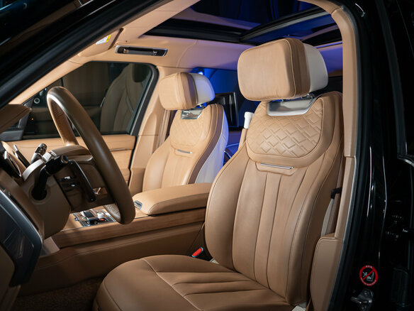 2022 Land Rover Range Rover P530 MHEV Long V, чёрный, 24300000 рублей - вид 13