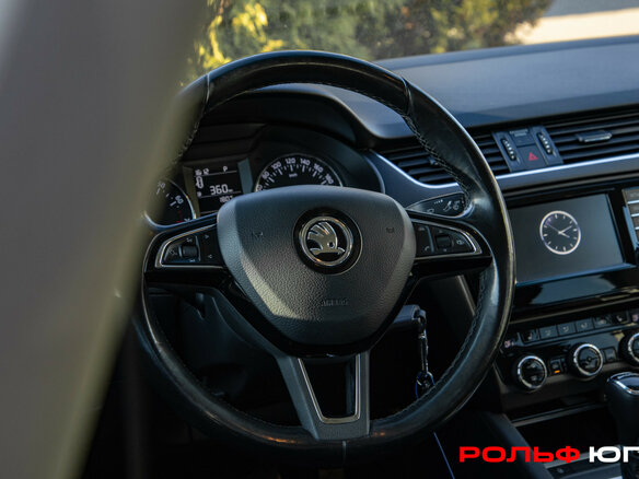 2017 Skoda Octavia III (A7) Рестайлинг, серебристый, 1448000 рублей - вид 11