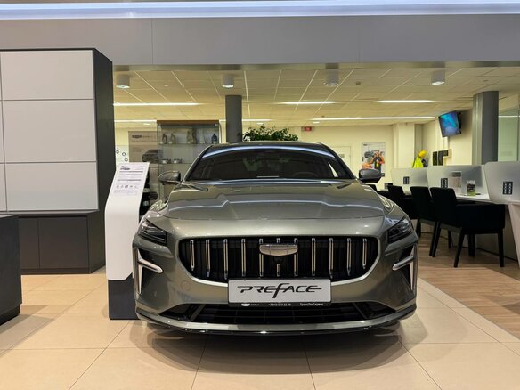 2026 Geely Preface I, зелёный - вид 1