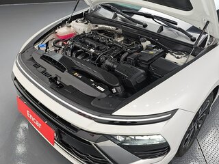 2023 Hyundai Sonata VIII (DN8) Рестайлинг, белый, 2950000 рублей, вид 5