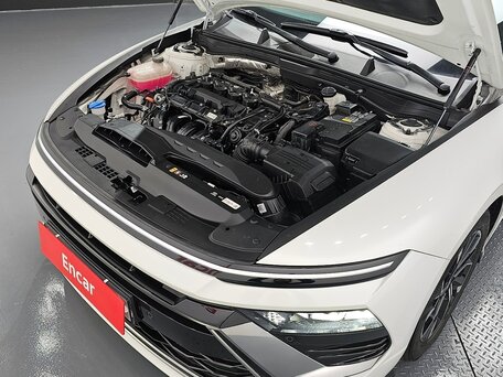 2023 Hyundai Sonata VIII (DN8) Рестайлинг, белый, 2950000 рублей, вид 5