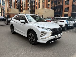 2021 Mitsubishi Eclipse Cross I Рестайлинг, белый, 2650000 рублей, вид 1
