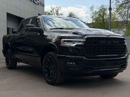 2024 Ram 1500 Crew Cab V Рестайлинг, чёрный, 8700000 рублей, вид 1