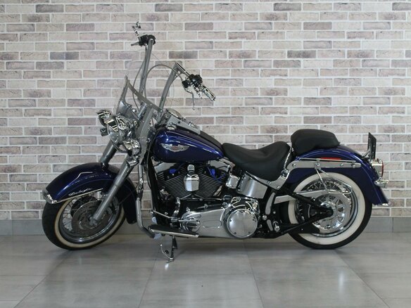 2007 Harley-Davidson Softail Deluxe, синий, 850000 рублей - вид 4