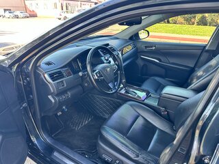 2017 Toyota Camry VII (XV50) Рестайлинг 2, синий, 1780000 рублей, вид 5