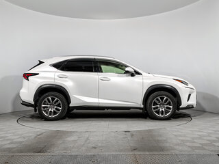 2017 Lexus NX 200 I Рестайлинг, белый, 2397900 рублей, вид 4