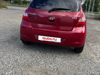 2010 Hyundai i20 I, красный, 650000 рублей, вид 3