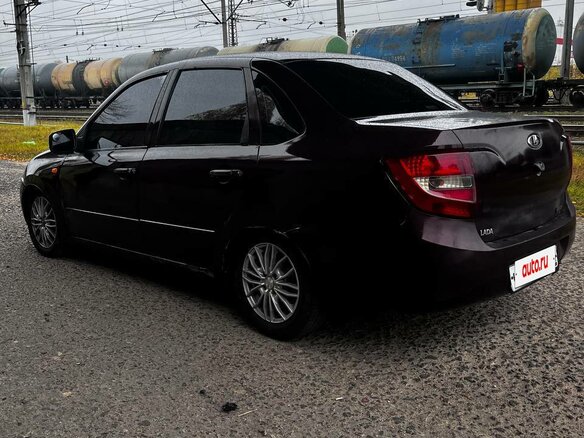 2012 Lada (ВАЗ) Granta I, красный, 250000 рублей - вид 2