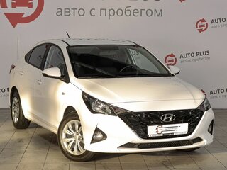 2022 Hyundai Solaris II Рестайлинг, белый, 1930000 рублей, вид 1