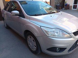 2010 Ford Focus II Рестайлинг, серый, 530000 рублей, вид 1