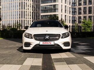 2017 Mercedes-Benz E-Класс 300 V (W213, S213, C238), белый, 3900000 рублей, вид 2