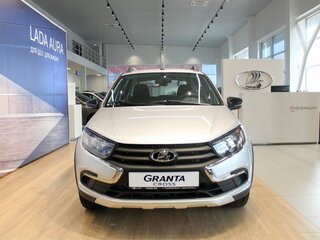 2026 Lada (ВАЗ) Granta Cross I Рестайлинг, серебристый, 1216000 рублей, вид 2