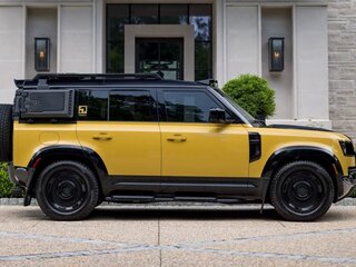 2026 Land Rover Defender 110 II, жёлтый, 16300000 рублей, вид 5