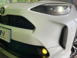 2021 Toyota Yaris Cross I, белый, 1430300 рублей, вид 2