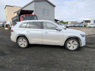 2022 Geely Monjaro (Xingyue L) Hi-P I, белый, 3100000 рублей, вид 4