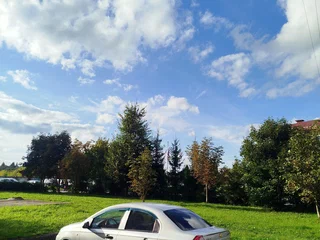 2011 Chevrolet Aveo I Рестайлинг, серебристый, 270000 рублей, вид 4