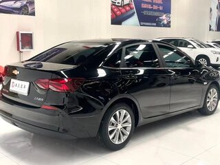 2022 Chevrolet Cruze II, чёрный, 1400000 рублей, вид 4